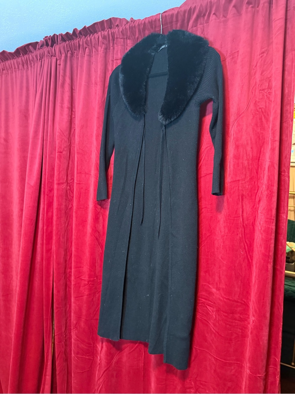 Emerald Black Long Sleeve Dress with Faux Fur Collar
